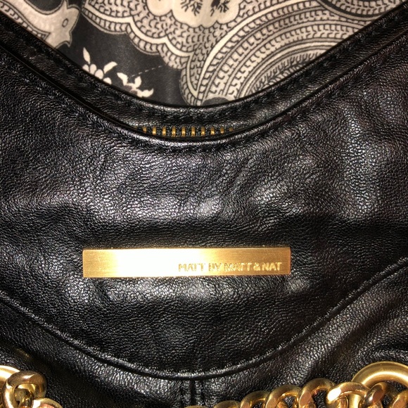 Matt & Nat Black Shoulder purse - Picture 2 of 3